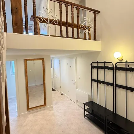 La Petite Maison Orange *