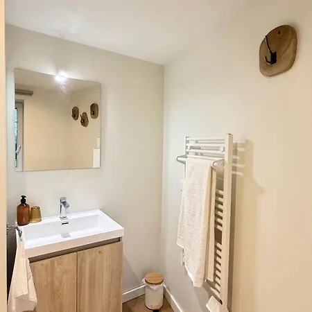 La Petite Maison Orange